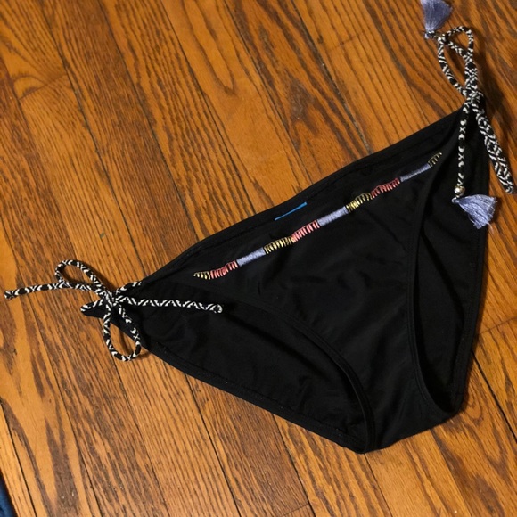 ❌SOLD❌🦋 5/$25!  曆 2 piece push-up black bikini - Picture 8 of 8